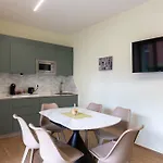 Maya Casa Rom